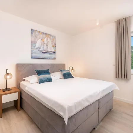 Luxury Apartman *