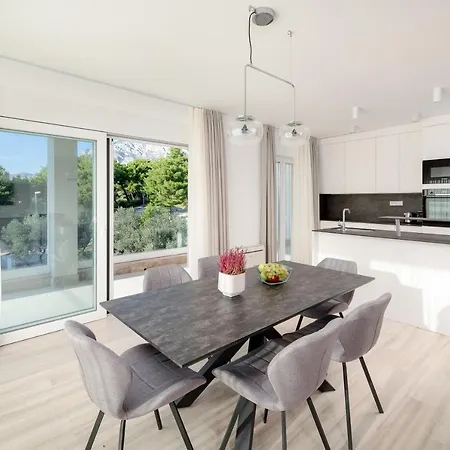 Apartman Luxury Promajna