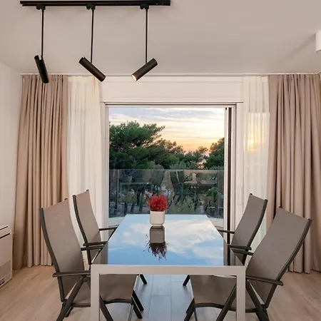 Luxury Apartman *